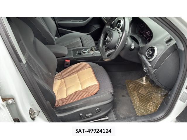 Audi A3 SEDAN 2017-09 8874862-5
