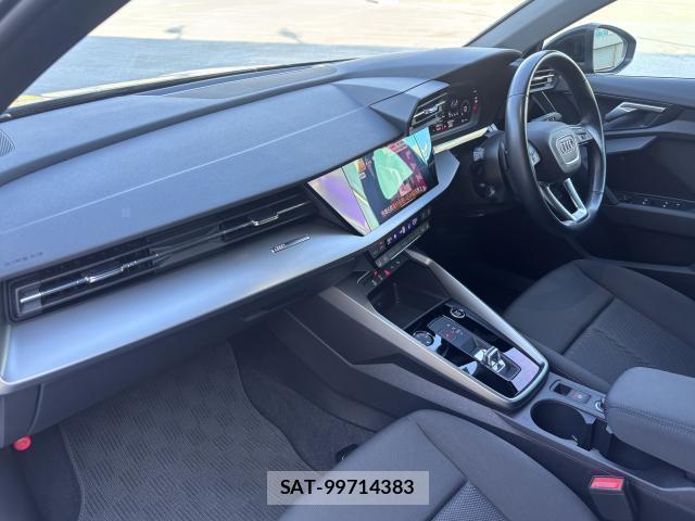 Audi A3 2021-08 8872669-16