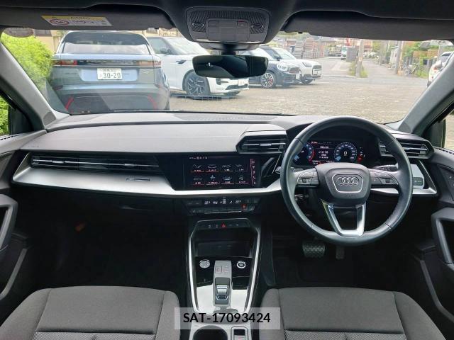 Audi A3 2021-09 8875019-2