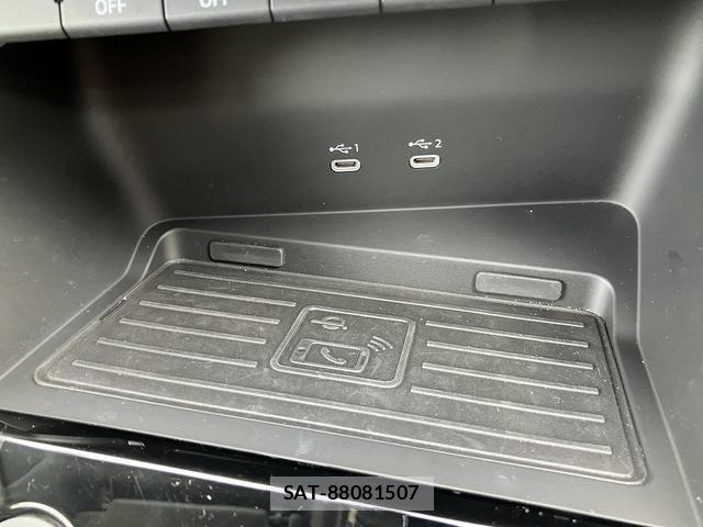 Audi A3 2025-06 8875520-7