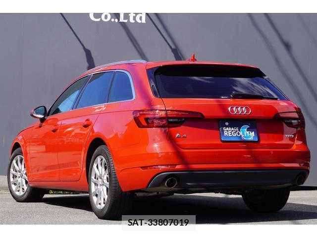 Audi A4 2016-09 8875862-10