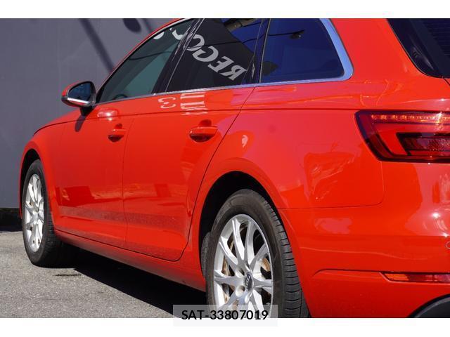 Audi A4 2016-09 8875862-12