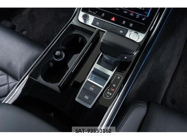 Audi A8 2018-11 8874326-19