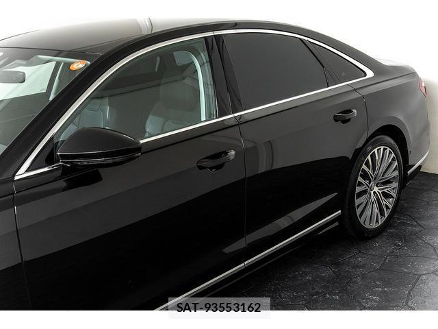 Audi A8 2018-11 8874326-7