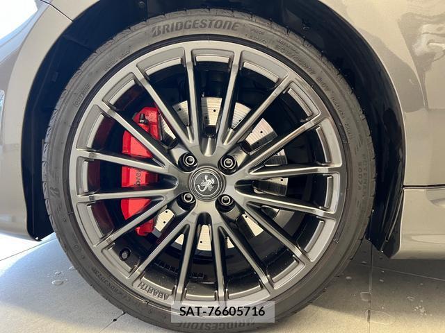 Abarth 695 2023-07 8872599-11