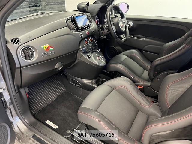 Abarth 695 2023-07 8872599-17