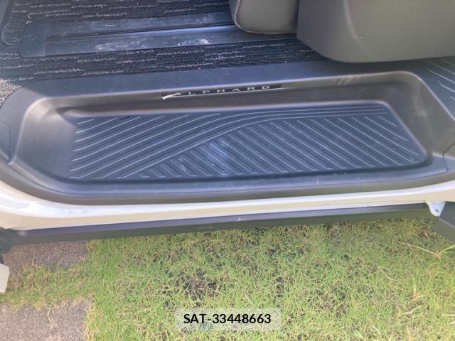 Toyota ALPHARD HYBRID 2026-03 8873710-14
