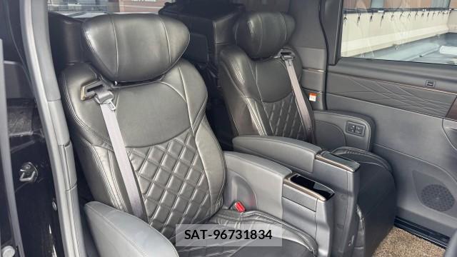 Toyota ALPHARD HYBRID 2025-02 8874474-6