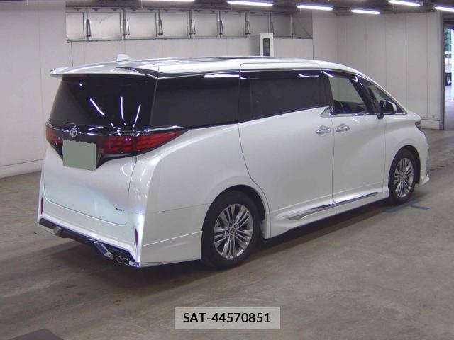 Toyota ALPHARD HYBRID 2024-10 8874773-4