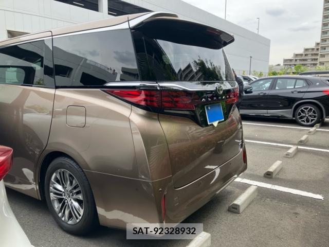 Toyota ALPHARD HYBRID 2023-09 8875616-12