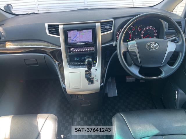 Toyota ALPHARD 2013-10 8872705-1