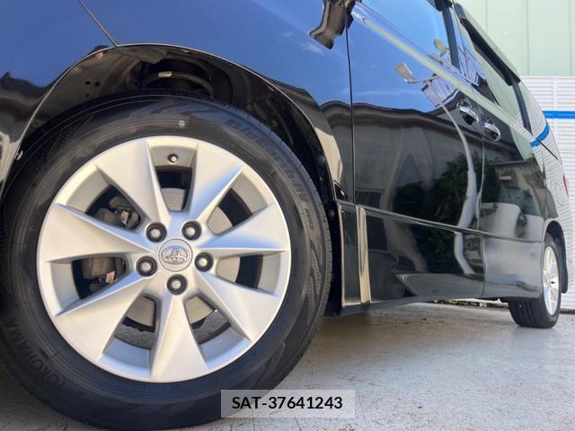 Toyota ALPHARD 2013-10 8872705-13