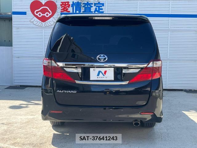 Toyota ALPHARD 2013-10 8872705-15