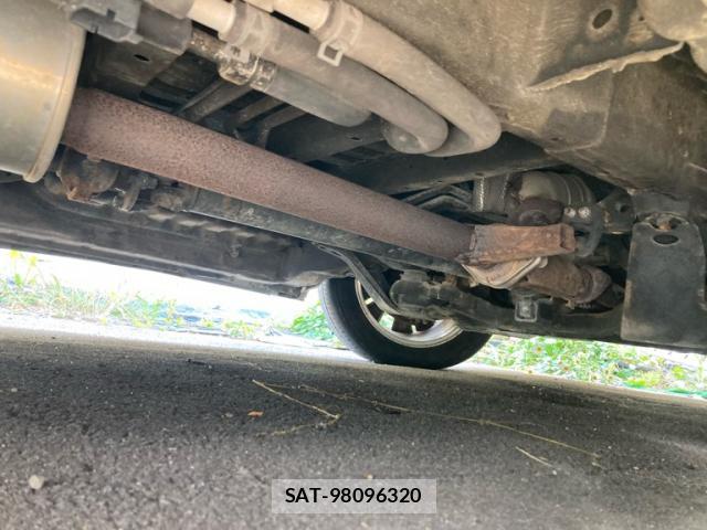 Toyota ALPHARD 2004-03 8873430-8
