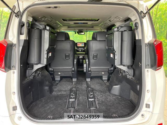 Toyota ALPHARD 2019-12 8873691-11