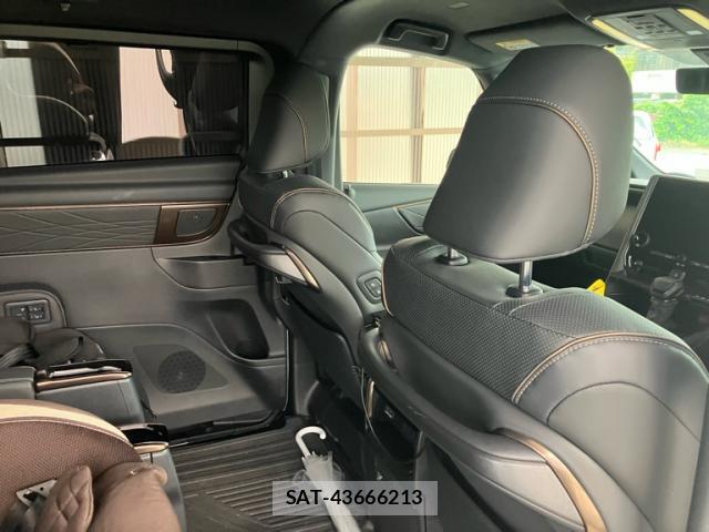 Toyota ALPHARD 2025-09 8873711-7