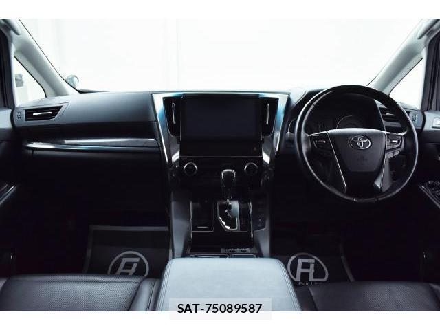 Toyota ALPHARD 2018-05 8874069-2