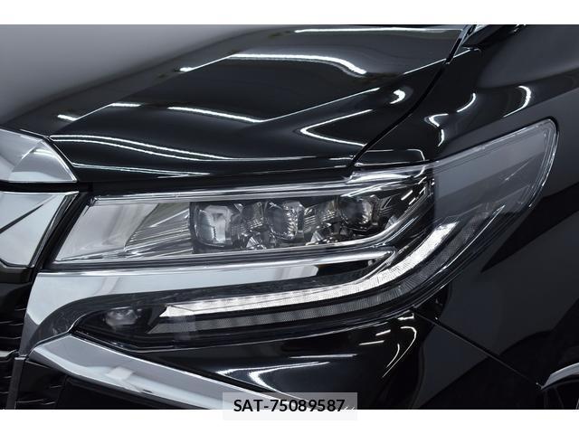 Toyota ALPHARD 2018-05 8874069-5