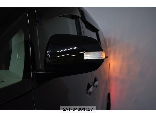 Toyota ALPHARD 2013-03 8874070-17