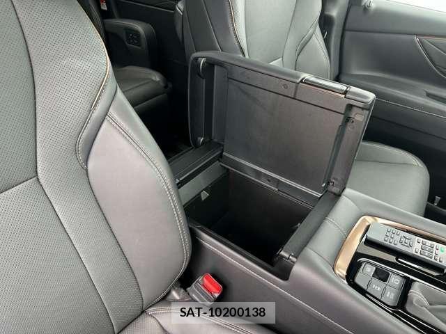 Toyota ALPHARD 2024-01 8874128-9