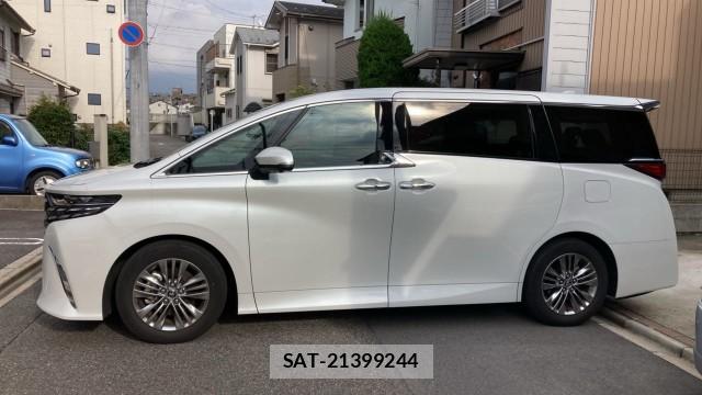 Toyota ALPHARD 2024-06 8874439-3