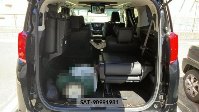 Toyota ALPHARD 2021-03 8874447-17