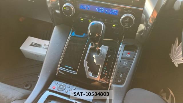 Toyota ALPHARD 2015-10 8874491-14
