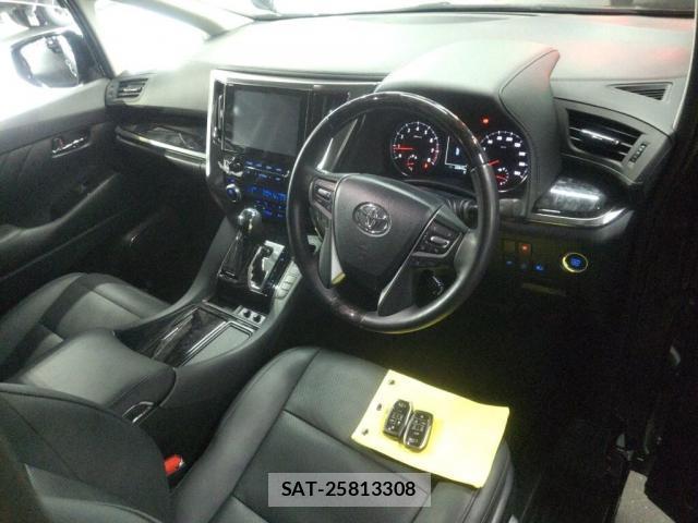 Toyota ALPHARD 2023-08 8874782-2