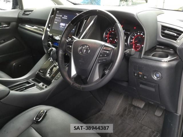 Toyota ALPHARD 2023-03 8874927-2