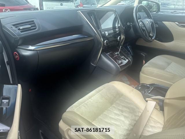 Toyota ALPHARD 2015-08 8875127-2