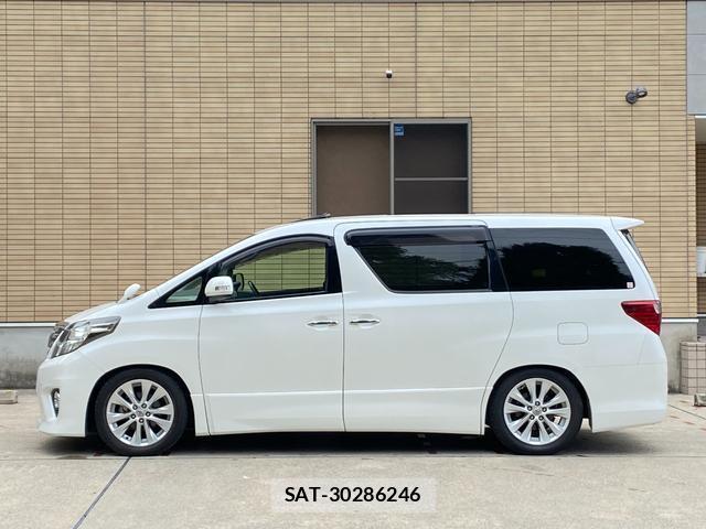 Toyota ALPHARD 2013-10 8875470-7