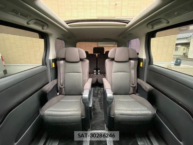 Toyota ALPHARD 2013-10 8875470-9