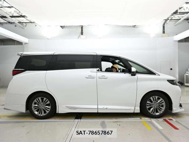 Toyota ALPHARD 2025-09 8875751-9