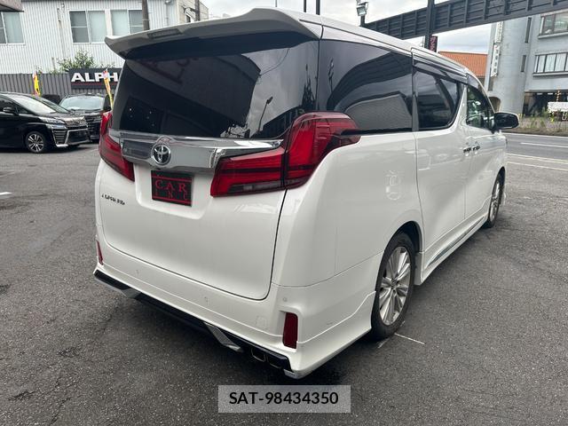 Toyota ALPHARD 2020-07 8875758-14