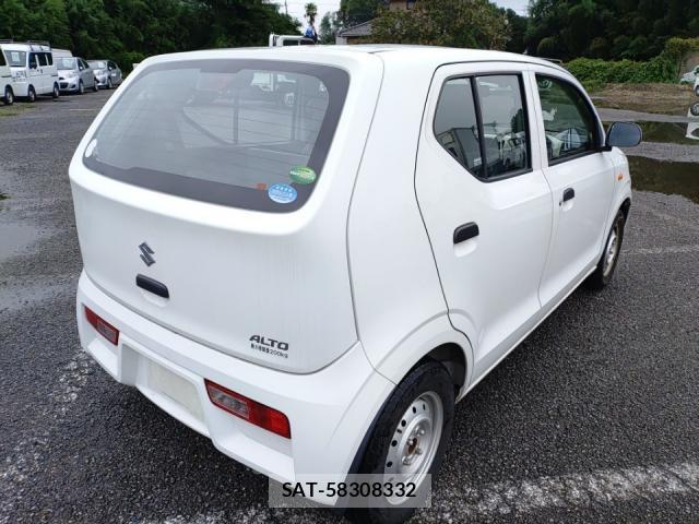 Suzuki ALTO 2016-09 8872902-3
