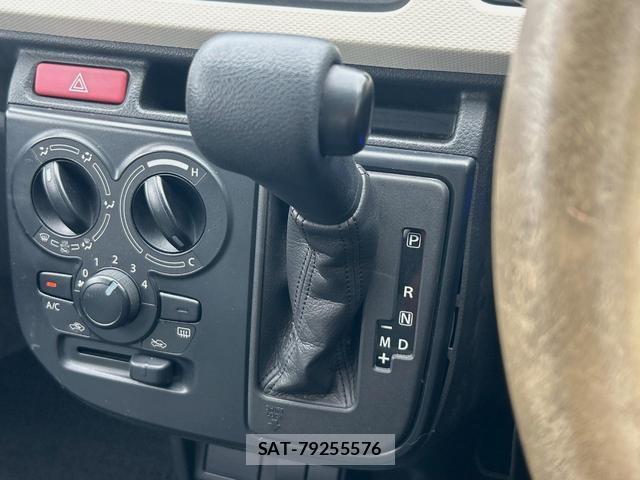 Suzuki ALTO 2015-01 8873217-18