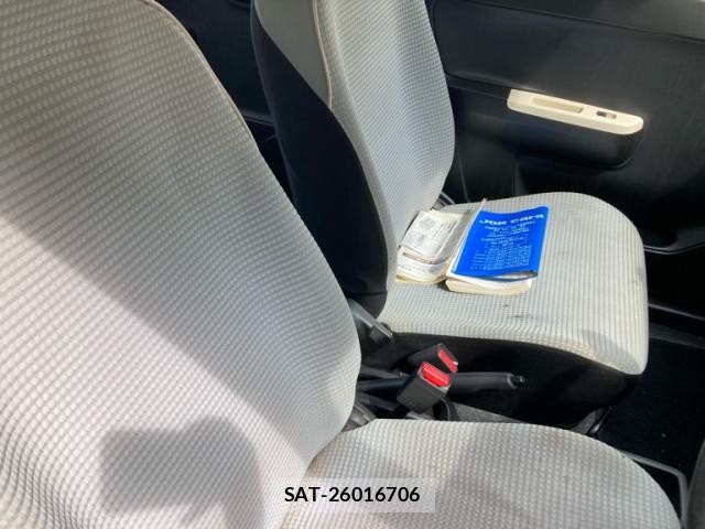 Suzuki ALTO 2016-08 8873358-6