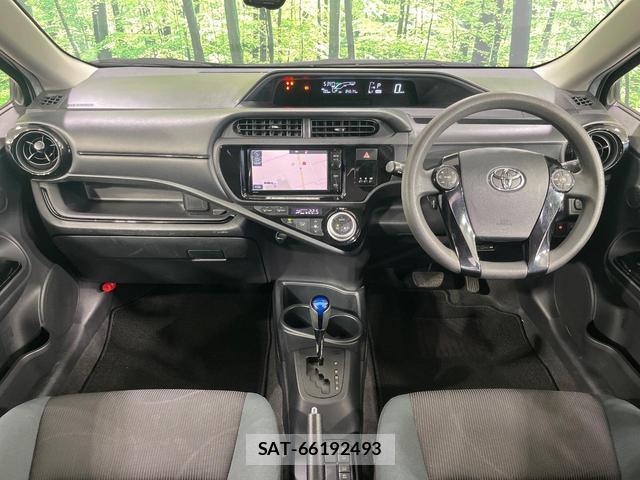 Toyota AQUA 2016-07 8872583-1
