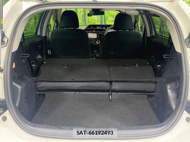 Toyota AQUA 2016-07 8872583-10