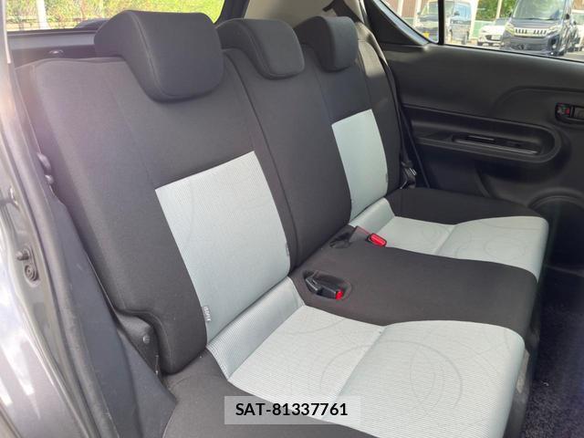 Toyota AQUA 2013-09 8872649-8