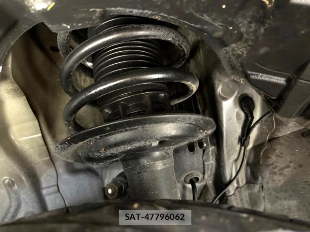 Toyota AQUA 2019-04 8872663-19