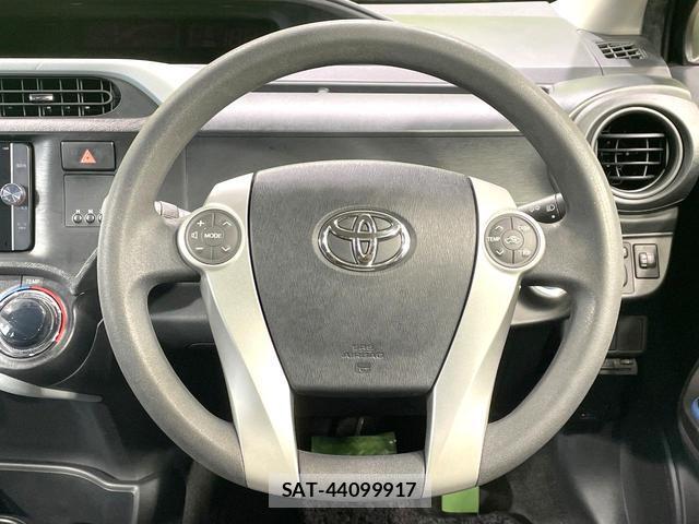 Toyota AQUA 2014-02 8872667-10