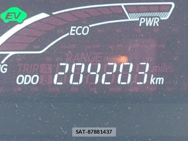 Toyota AQUA 2015-09 8872947-9