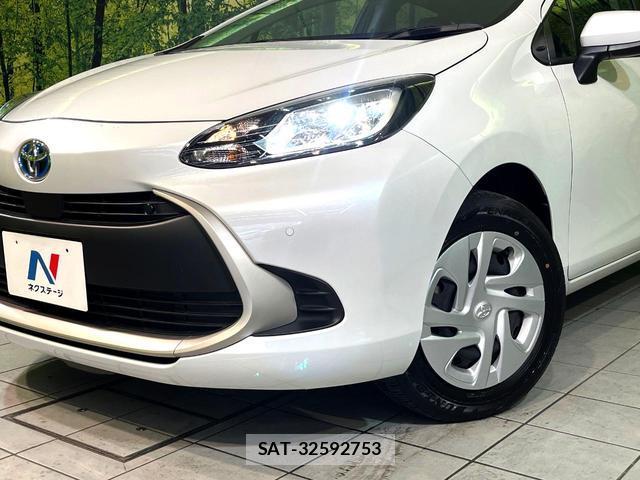 Toyota AQUA 2025-05 8873025-11