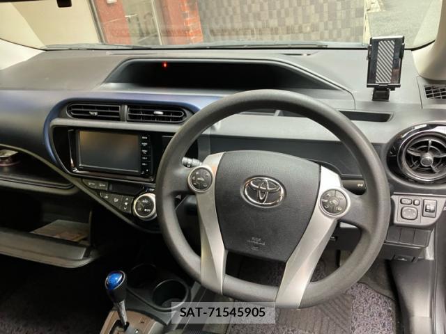 Toyota AQUA 2016-07 8873076-8