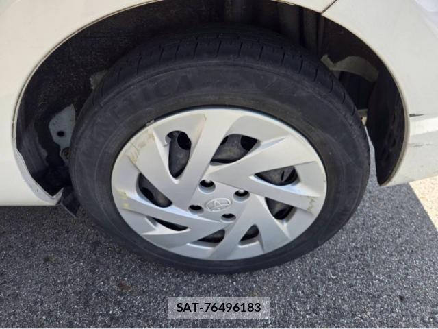 Toyota AQUA 2017-10 8873080-3