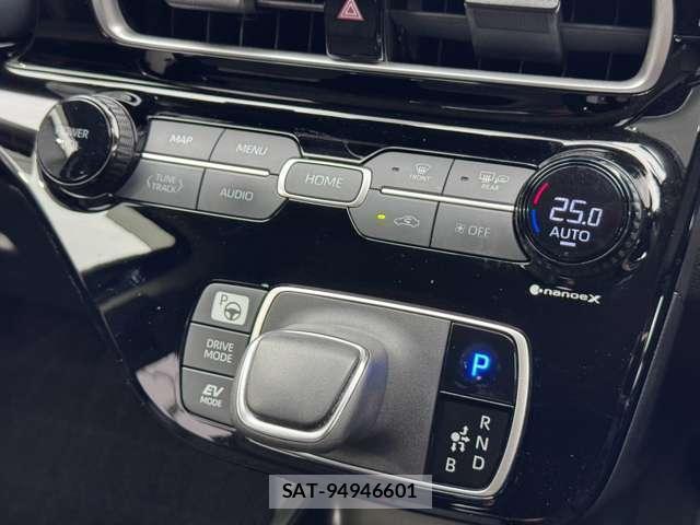 Toyota AQUA 2023-02 8873129-14