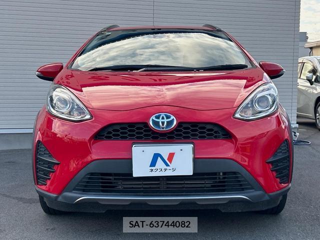 Toyota AQUA 2017-10 8873213-13