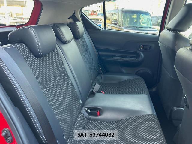 Toyota AQUA 2017-10 8873213-8