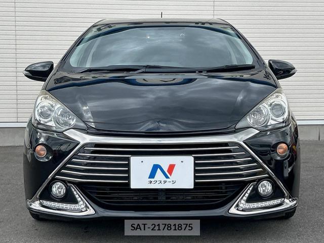 Toyota AQUA 2014-11 8873214-13